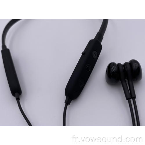 Casque Bluetooth avec connexion magnétique